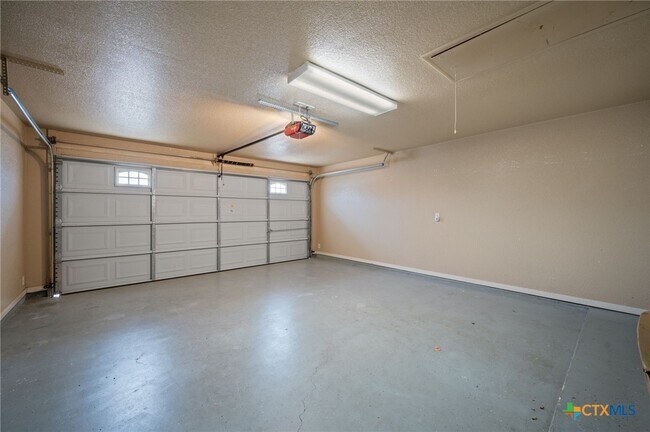 Building Photo - 3805 Republic of Texas Dr