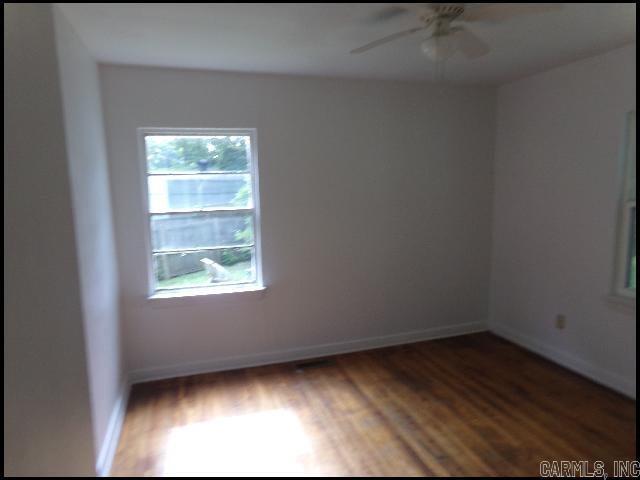Building Photo - 129 Saunders Dr