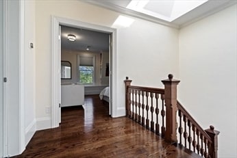 Building Photo - 57 Monmouth St