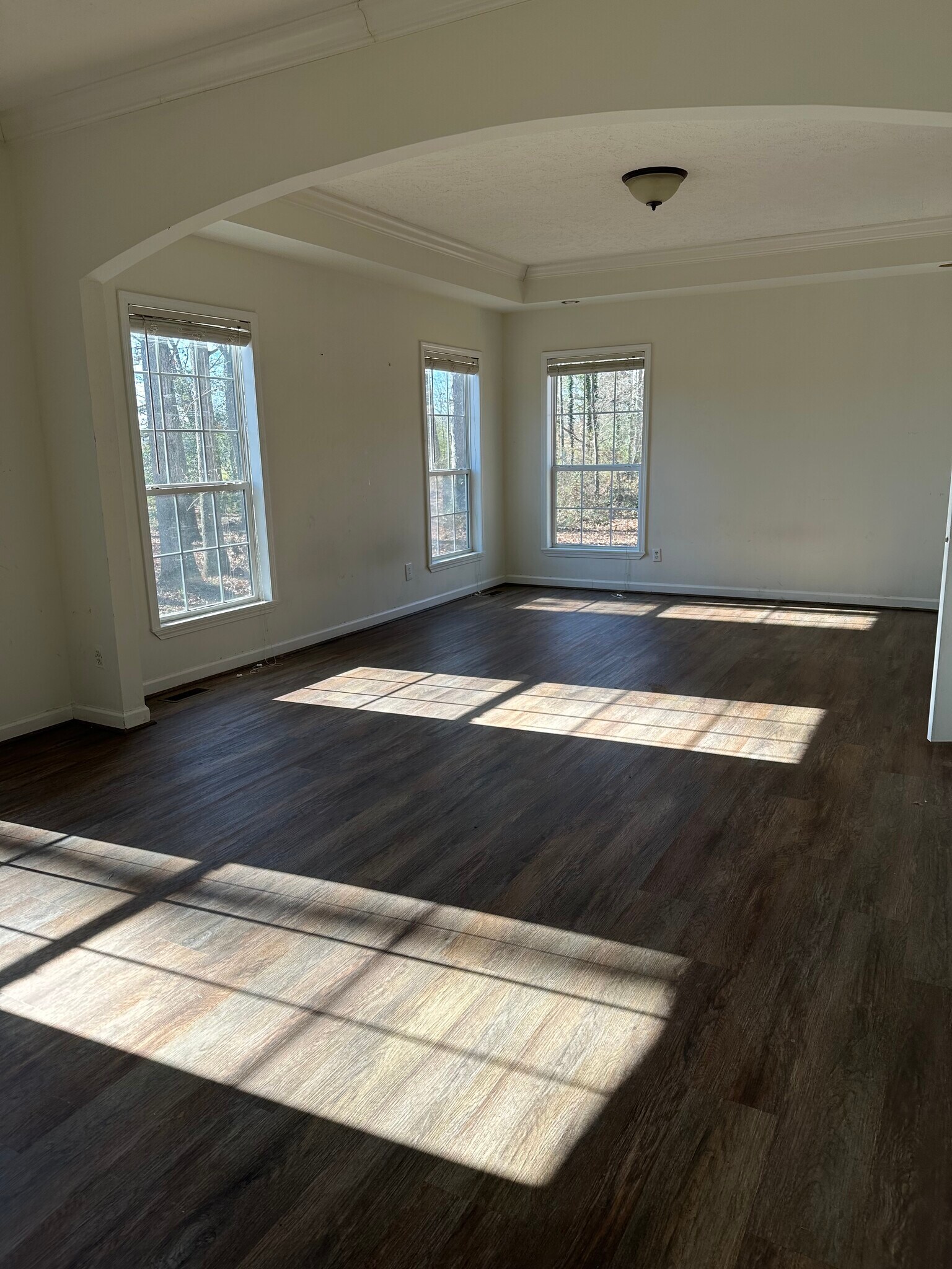 Building Photo - 2290 Ashland Rd