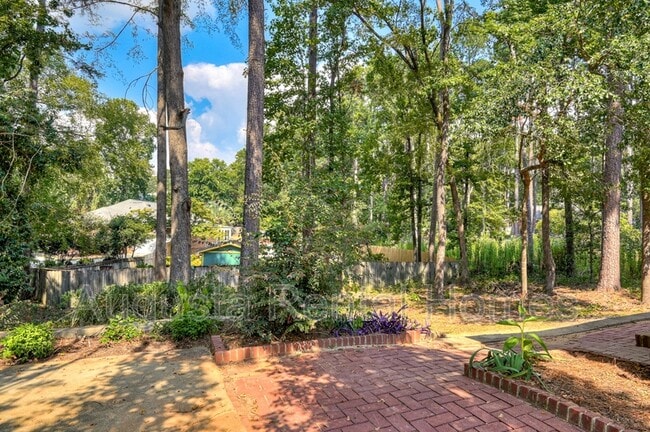 Building Photo - 4401 Pierwood Way