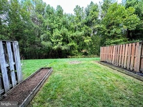 Building Photo - 6135 Newport Terrace