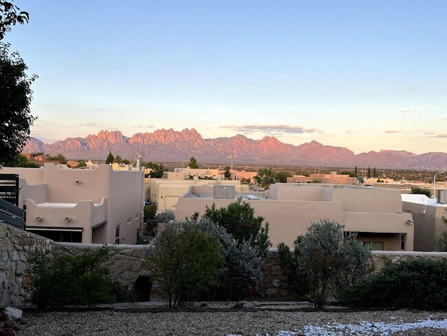 Building Photo - 1932 Sonoma Ranch Blvd