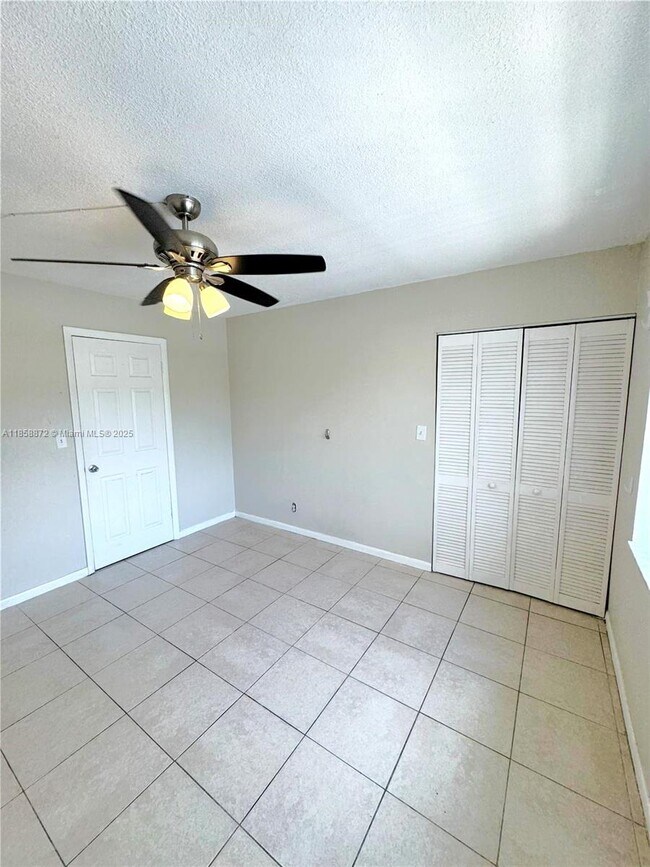 Building Photo - 7205 W Sunrise Blvd