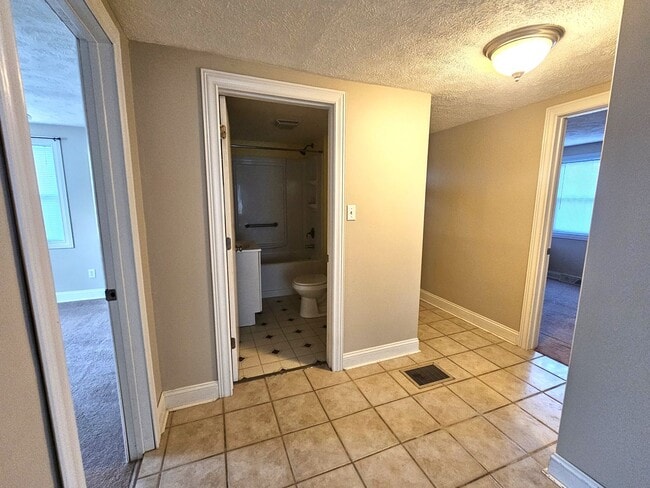 Building Photo - Charming Corner Lot House in Cadillac, Mic...
