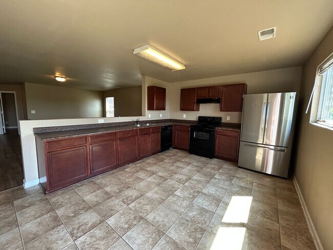 Building Photo - 222 Harold Murphy Dr