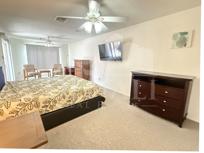 Building Photo - 1612 Leisure World