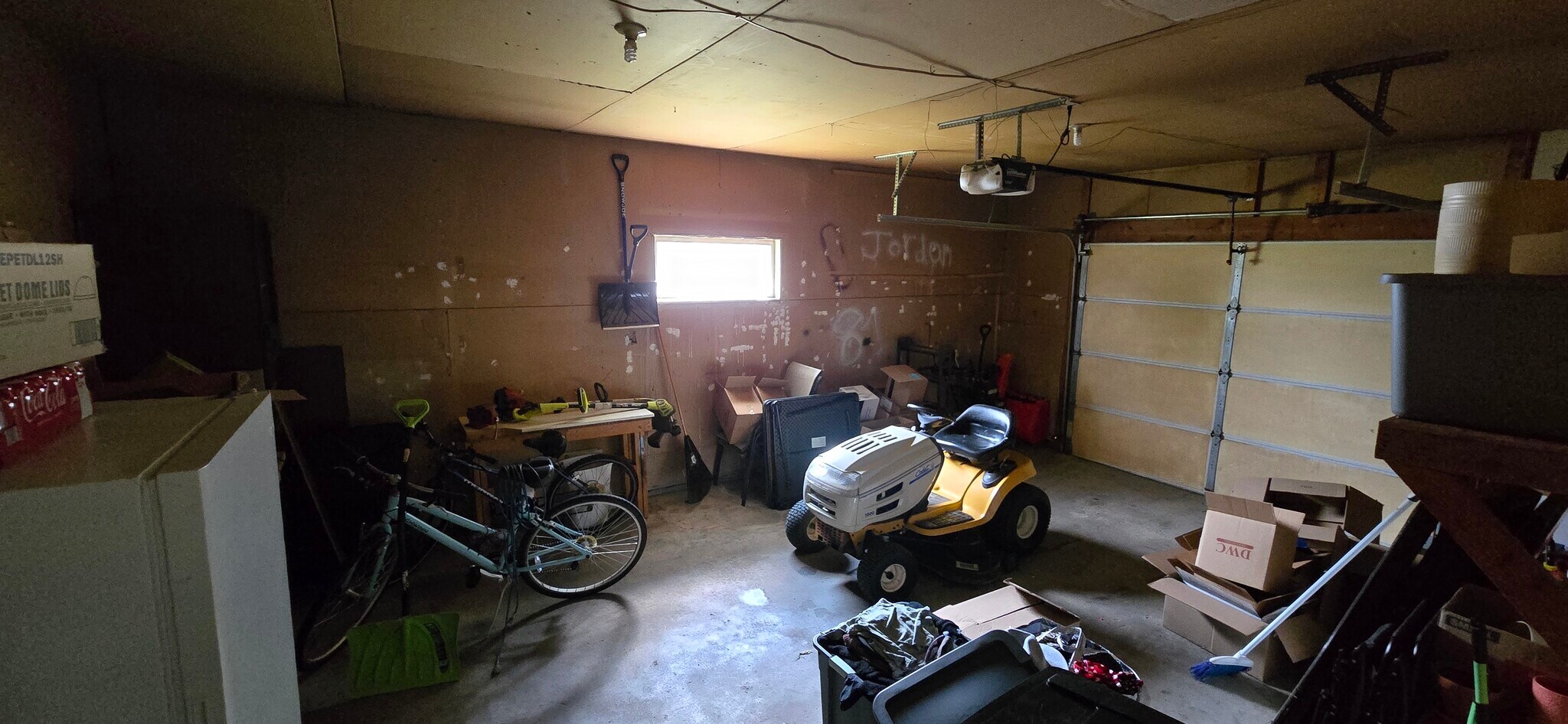 Building Photo - 2177 Country Ln