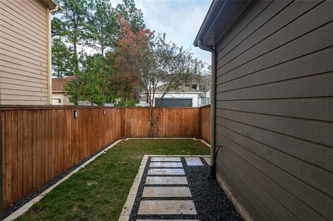 Building Photo - 98 Kendrick Pines Blvd