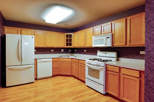 Building Photo - 2780 Borkshire Ln