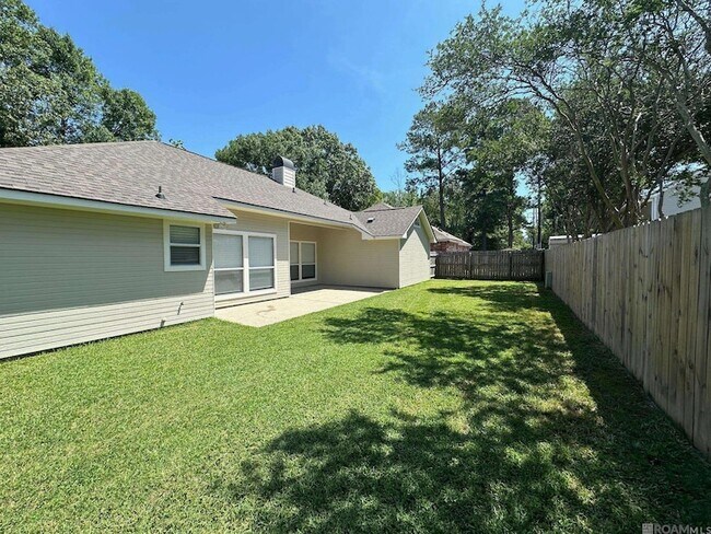 Building Photo - 4126 Stumberg Ln