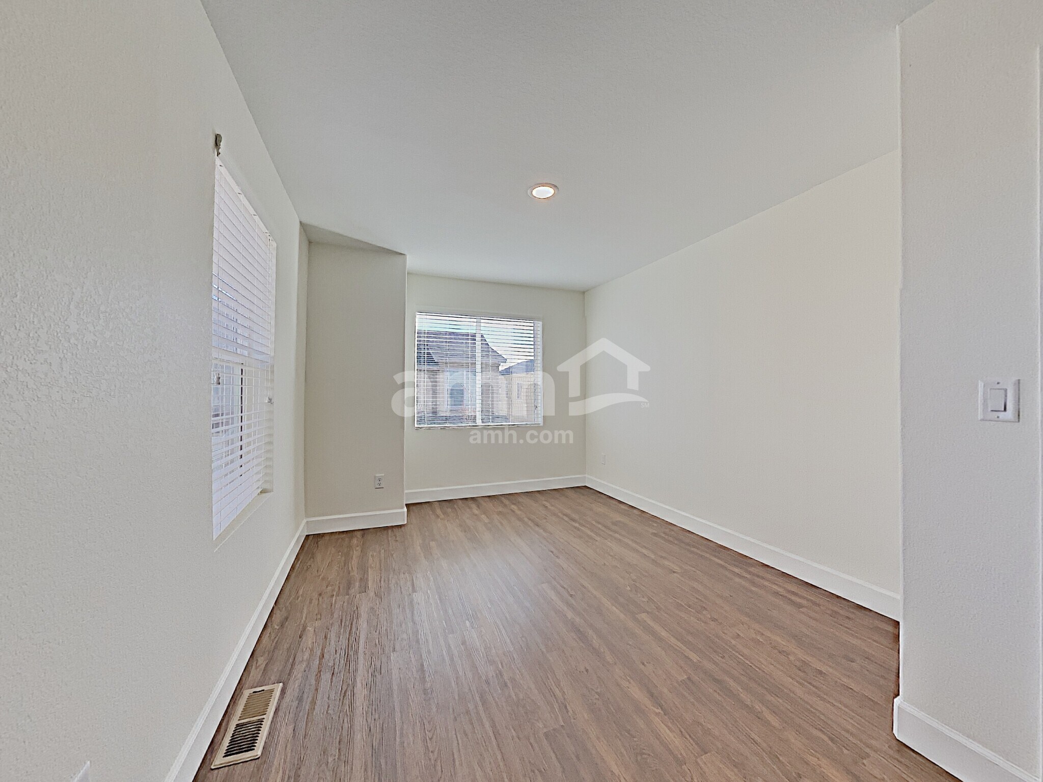 Building Photo - 4315 Crestone Peak St