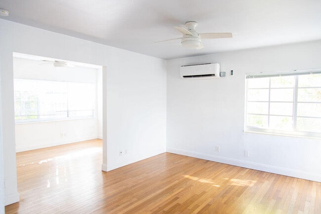Building Photo - 210 Ocean Breeze