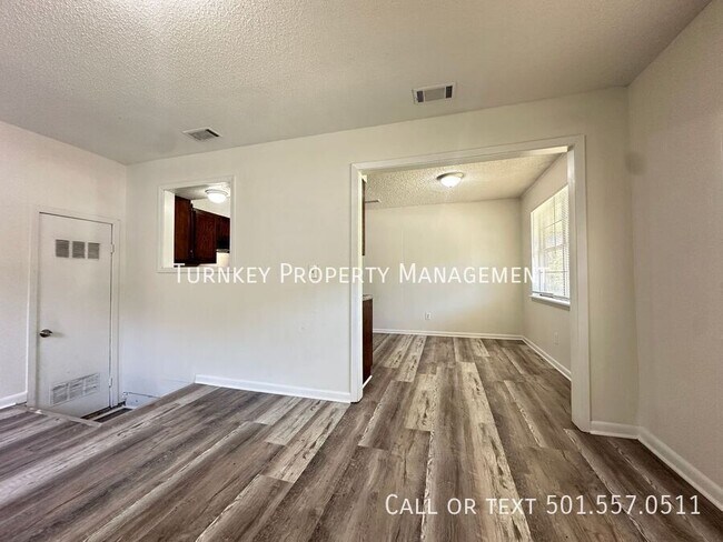 Building Photo - 4112 Elam St