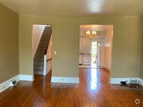 Building Photo - 5431 Howe St