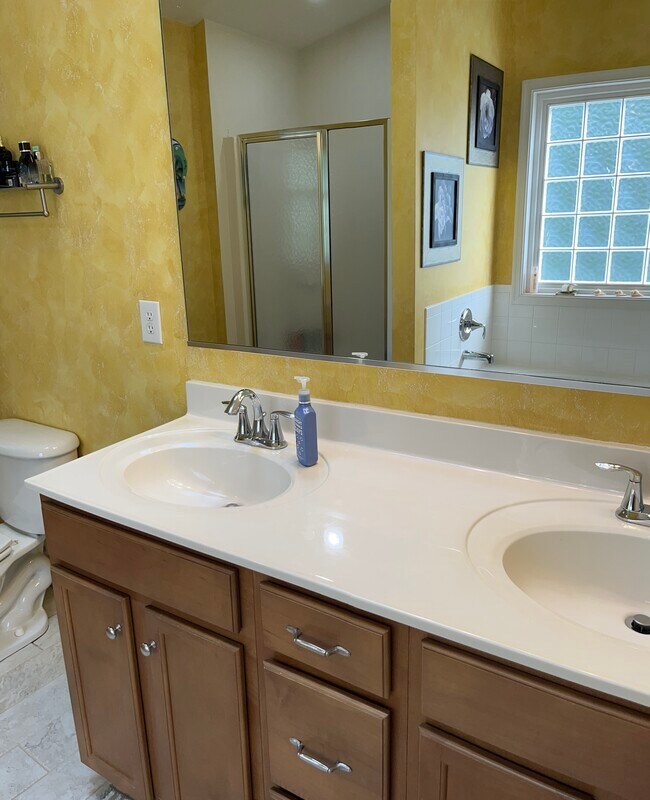 Building Photo - 6739 Beulah Oaks Ln