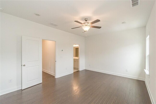 Building Photo - 3955 Allegretto Cir