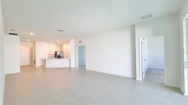 Building Photo - 5177 Green Belt Dr
