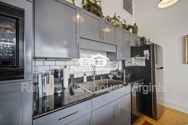 Building Photo - 500 Granby St