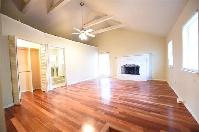 Building Photo - 9015 San Leandro Dr