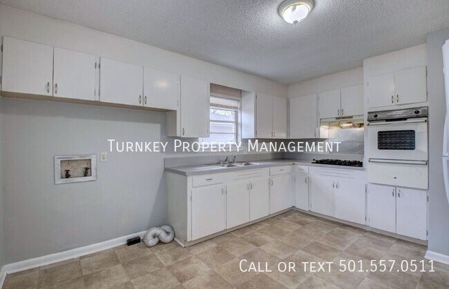 Building Photo - 7305 Kentucky Ave