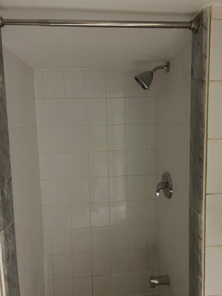 Bathroom - 3718 Conshohocken Ave