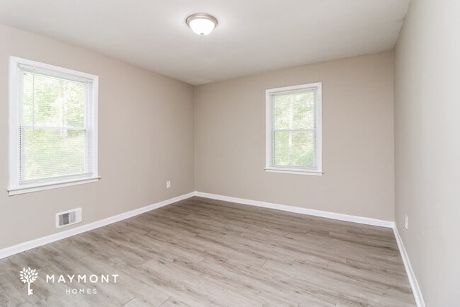Building Photo - 1631 Pendley Dr