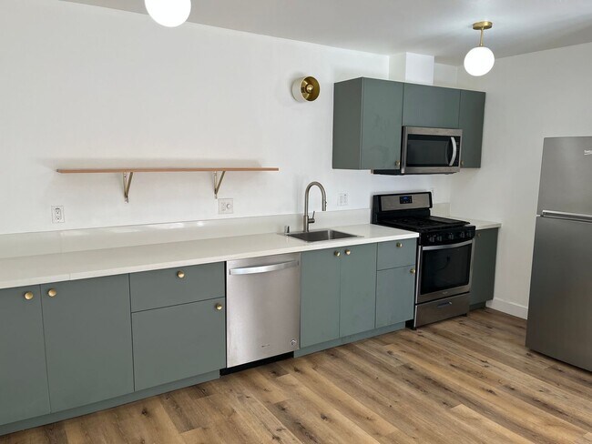 Building Photo - Individual Bungalows: All 1 bedroom/ 1 bat...