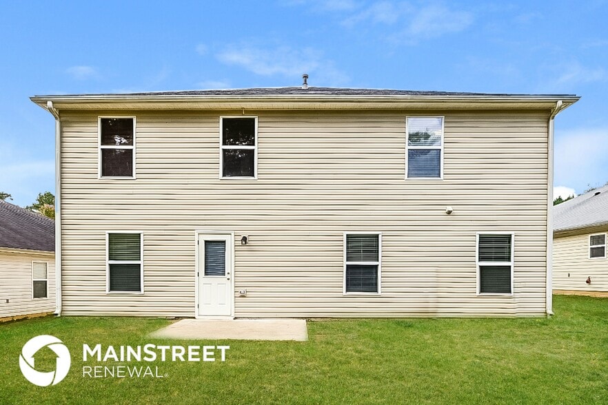 Building Photo - 2010 Sweet Bay