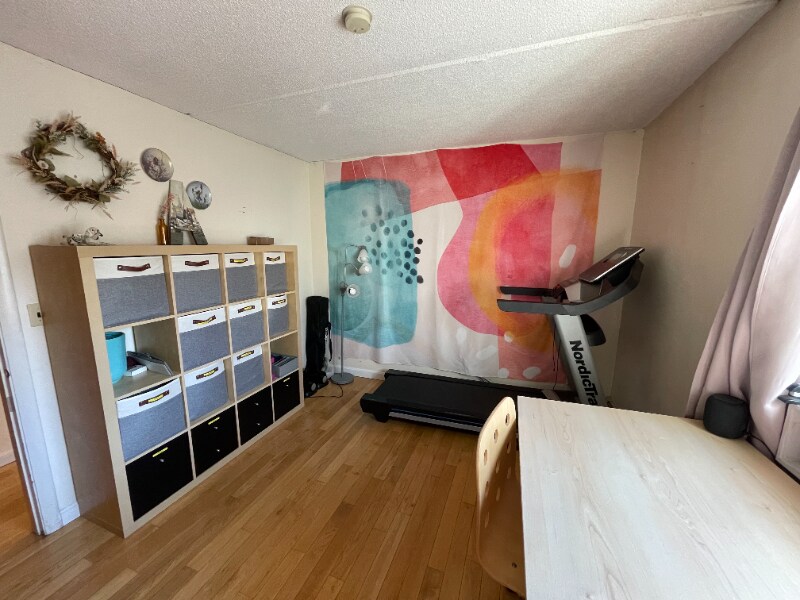 Building Photo - 122 Sycamore St