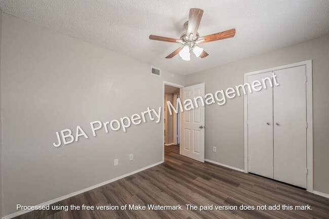 Building Photo - 1754 Farleigh Ct