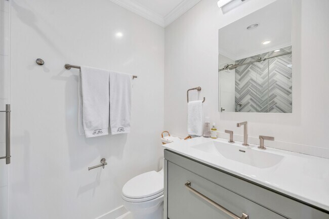 Building Photo - 25 Broidy Ln