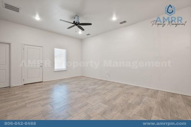 Building Photo - Easy Living Starts at AMRR: 2 Bedroom/2 Bath In Frenship ISD!