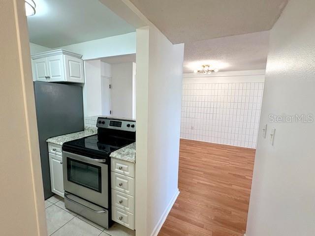 Building Photo - 2302 S Manhattan Ave