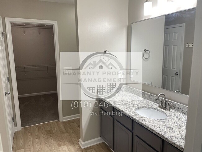 Building Photo - 3520 Tuckland Dr