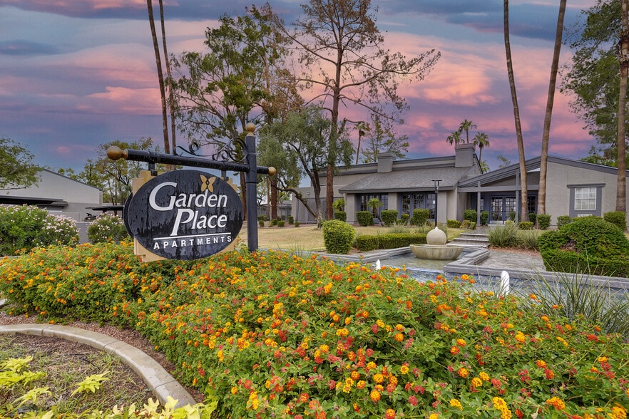 Primary Photo - Garden Place