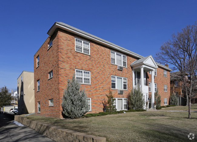 Building Photo - Pillsbury Arms