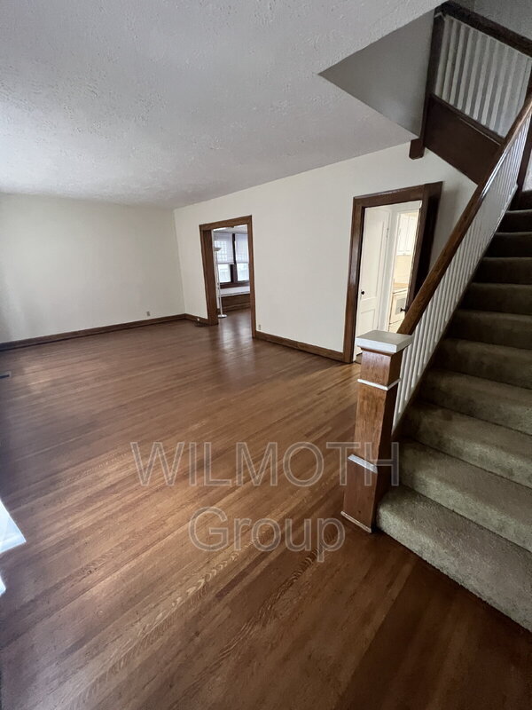 Building Photo - 5226 N College Ave