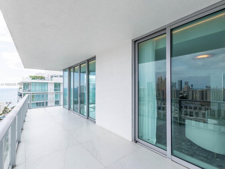 Building Photo - 330 Sunny Isles Blvd