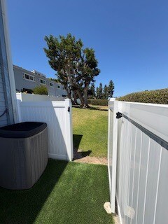 Side lot attached to backyard - 24581 Harbor View Dr
