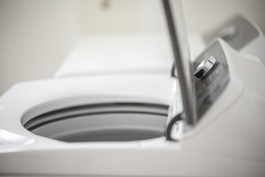 Building Photo - 4431 Fillmore St