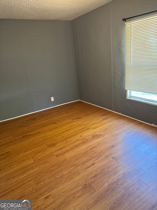 Building Photo - 521 Bay Creek Crossing