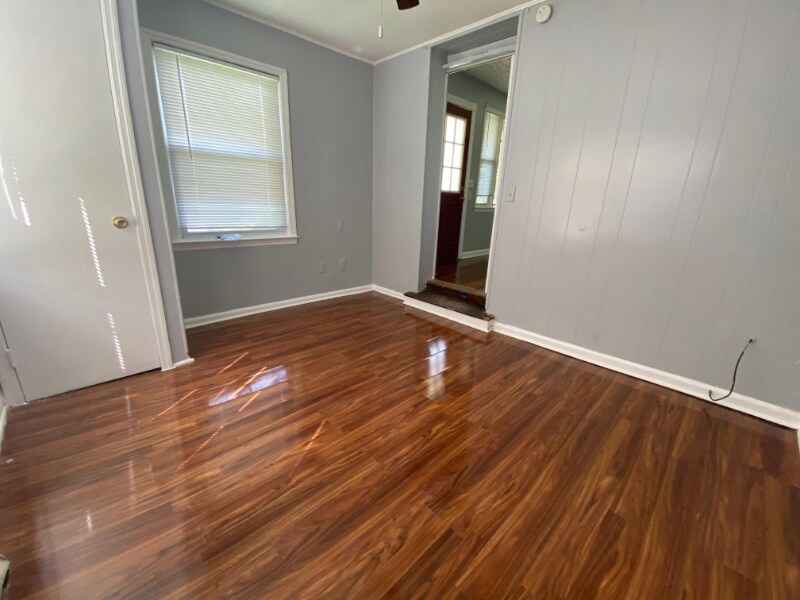 Building Photo - 3602 Rose Dr