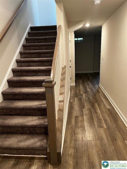Building Photo - 4930 Brookside Ct