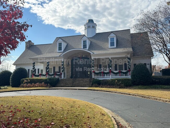Building Photo - 425 Water Shadow Ln