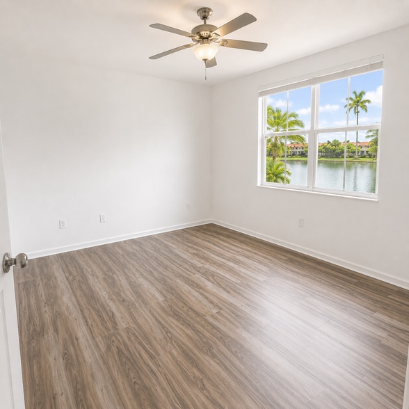 Building Photo - 4404 SW 160th Ave