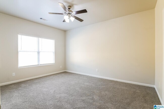 Building Photo - 4056 Pk Cv Wy