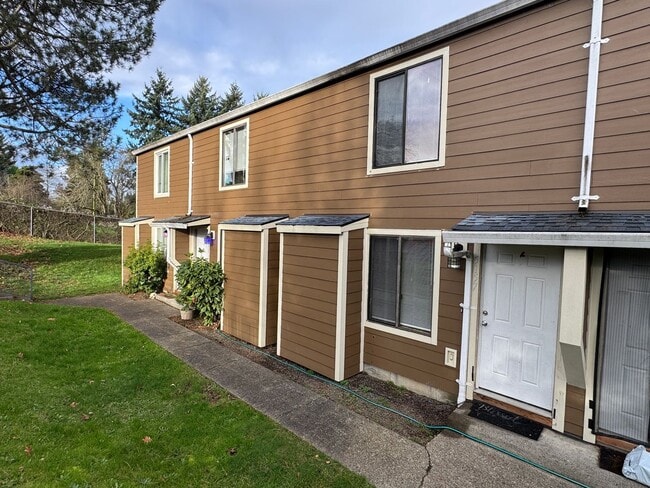 Building Photo - KOVSO01