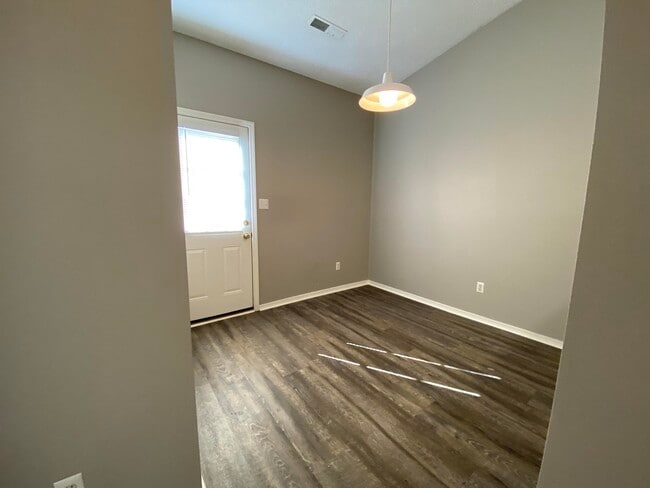 Building Photo - 2452 Southtown Blvd