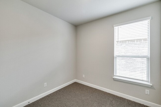 Building Photo - 14616 Bootes Dr